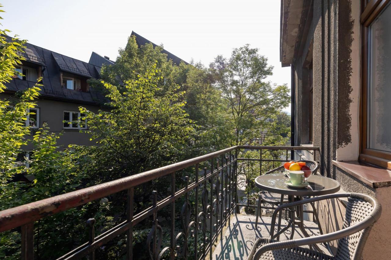 Apartments On Krupowki Street With Mountain View By Noclegi Renters Zakopane Zewnętrze zdjęcie